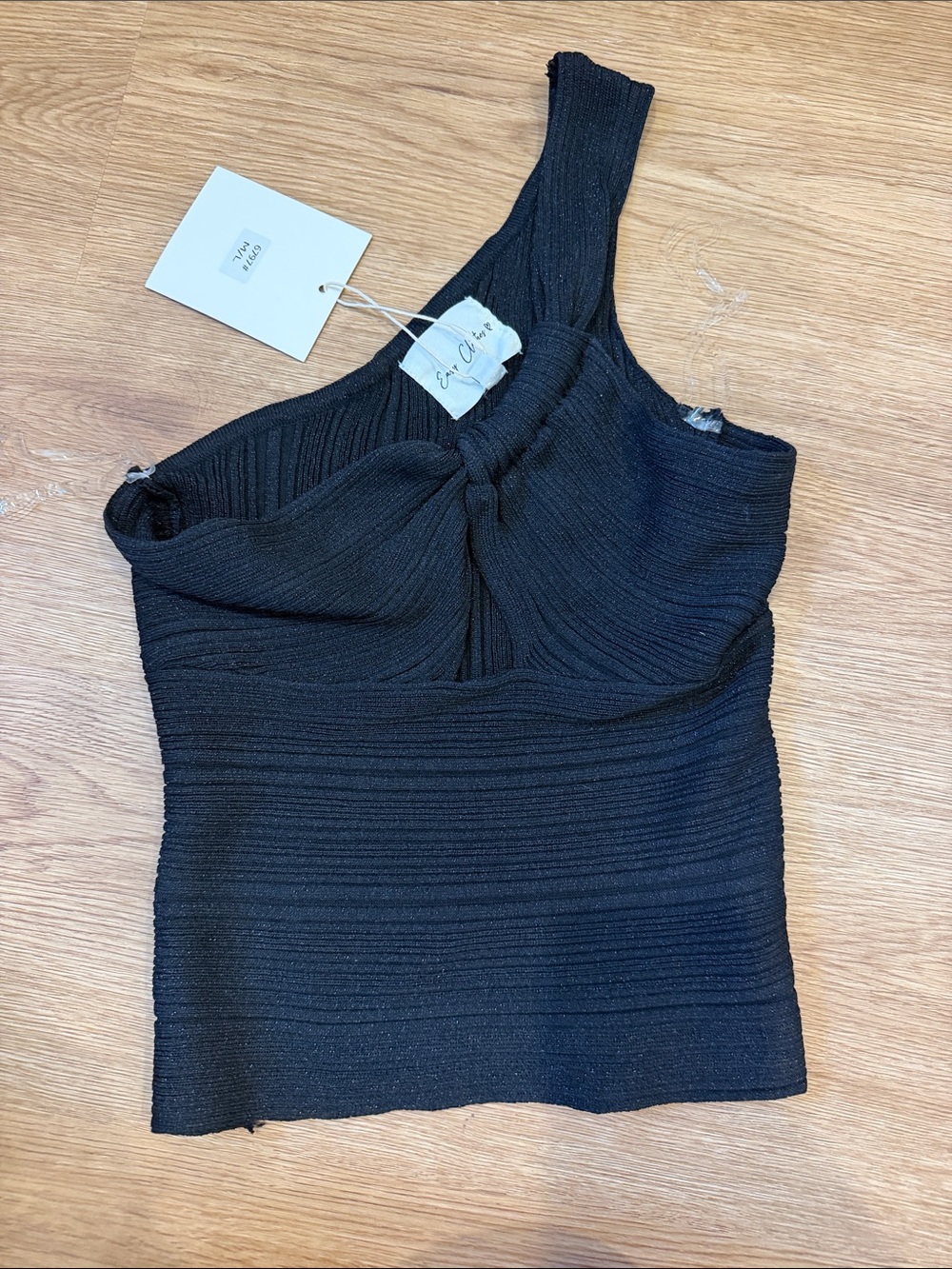 Easy clothes one shoulder black top